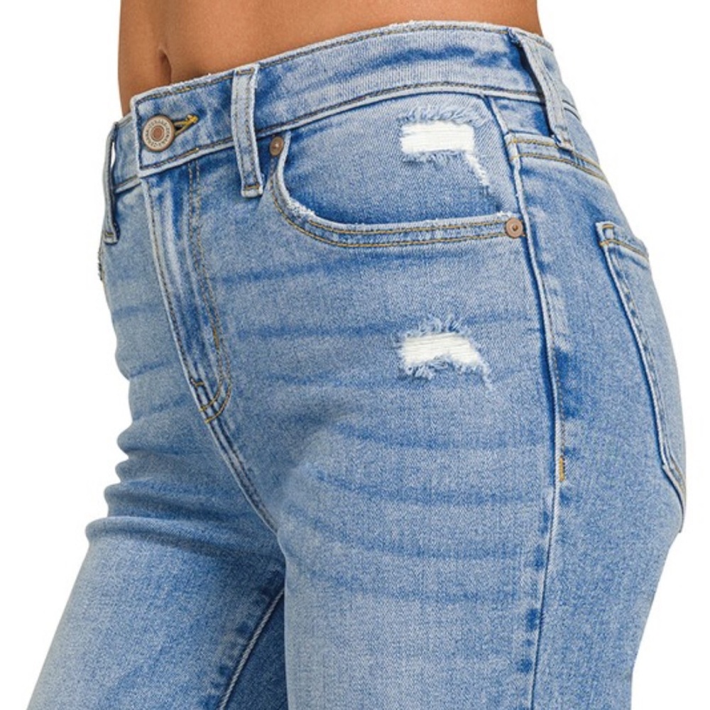 Cropped Flare Leg Jeans - Picture 6 of 9